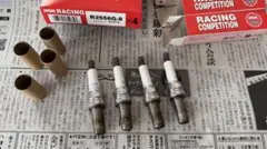 レーシングプラグ4本　NGK RACING R2556G-8のサムネイル