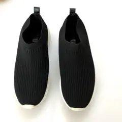 vivi fleurs ニットスニーカー ブラック 23.5cmのサムネイル