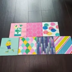 カラフルなアート作品7枚セット E
