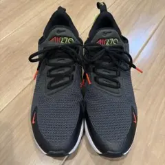 NIKE AIR MAX 270 スニーカー