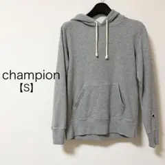 champion チャンピオン　フーディーパーカー