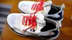 Skechers　　スニーカー　日本モデル　23.5