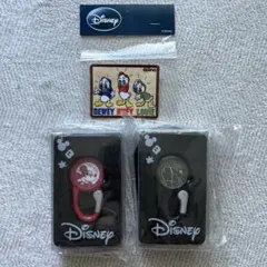 Disney ミッキー くまのプーさん バッグハンガー 時計　ワッペンセット
