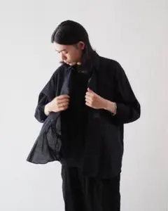 COMOLI コモリコットン長袖シャツ　ブラックのサムネイル