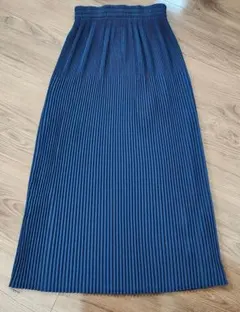 【美品】プリーツロングスカート ネイビー綺麗め ウエストゴム フリーサイズ