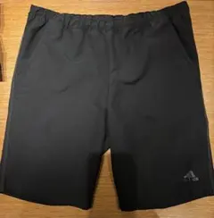 adidasハーフパンツ