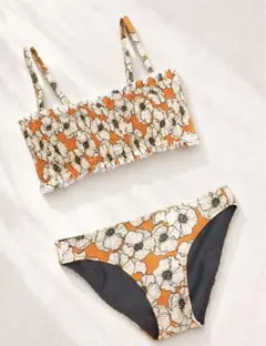 ungrid 花柄シャーリングビキニ セット水着のサムネイル