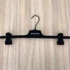 BALENCIAGA バレンシアガ ハンガー クリップ付きのサムネイル