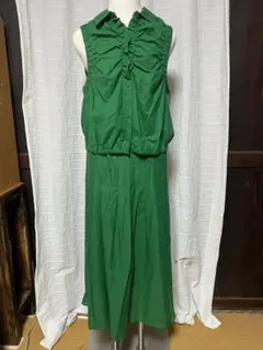 グリーン ノースリーブ フリル セットアップサイズ01