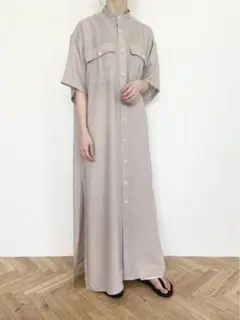 HYKE涼しげな透け感のリネンライクシャツワンピース　 　ハイクのサムネイル