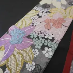 黒に銀　唐織　大胆な洋花文様　正絹袋帯　振袖に　445cm　a605