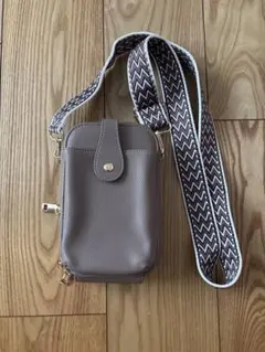 モンテロッソ　バック　ポシェット