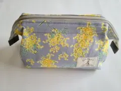 大人可愛いミモザ柄ワイヤーポーチ　グレー18×10マチ8　ハンドメイド
