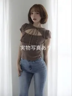 andmary Bell frill knit tops brownのサムネイル
