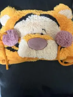ティガー フリースキャップ ポンポン付き