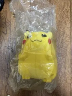 ピカチュウ ぬいぐるみ 初代ピカチュウ 希少 トミー 1990年 - メルカリ