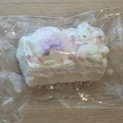 nienienie スクイーズ ニエニエニエ ピンク 断面 クリーム ケーキ