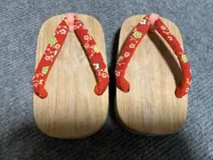 3歳女児向け 木製 花柄鼻緒 草履 約14cm