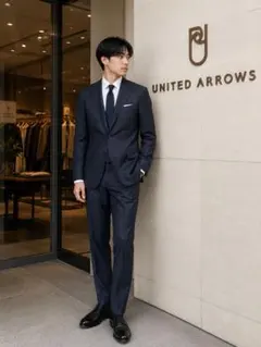 新品 UNITED ARROWS シルク混 スーツ 50 L〜XLのサムネイル