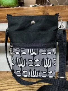 Item thumbnail for item 0e25c5f0-b4fc-47d5-ae75-a9b2bb7c9537