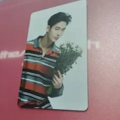 ニキ　宵　ユニバ特典トレカ　ENHYPEN