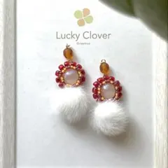 ⁑ビーズ刺繍⁑イヤリングorピアス≡レッドフラワー≡ファー付