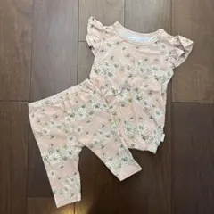 ユニクロ　PAUL&JOE花柄フリル袖トップスとパンツセット