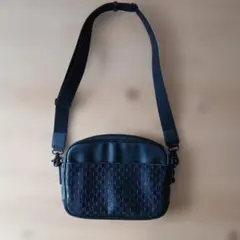 MEN'S BIGIブラックショルダーバッグのサムネイル