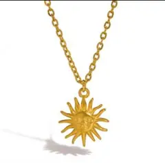 ゴールドネックレス ラスト1✨幸運の太陽✨ サージカルステンレス 超人気✨