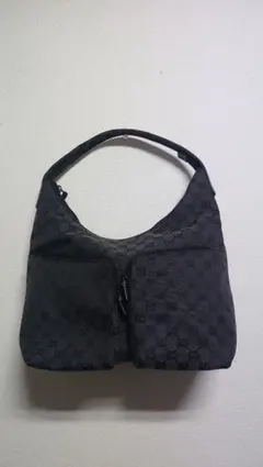 ☆ 美品 グッチ GG柄 ワンショルダー ブラック