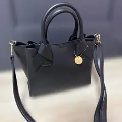 ブラックリボンショルダーバッグ