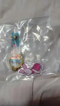 くまのプーさん 一番くじ J賞 アクリルチャーム ピグレット