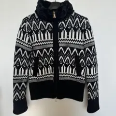 callaway フード付きニットジップアップブルゾン　黒と白