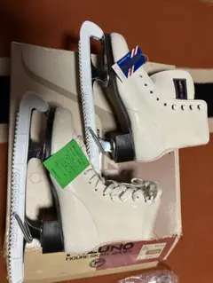 Item thumbnail for item 545ec3ae-5066-4b27-813a-8580f6d4f0fd