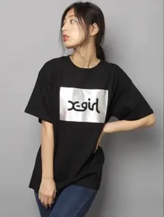 X-girl Tシャツ ブラック シルバーロゴのサムネイル