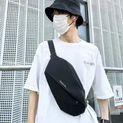 ボディバッグ　ショルダーバッグ　メンズ　カーキ　ウエストポーチ　斜め掛け