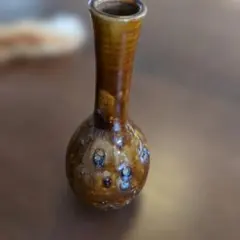 翁軒窯造　灰釉　常滑耳付　一輪花入　蓬莱堂 翁軒窯造 灰釉花入 常滑耳付 一輪花入 常滑焼 蓬莱堂 - メルカリ