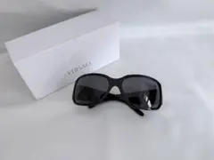 VERSACE ストーン装飾 ブラック サングラスのサムネイル