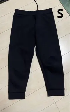 Item thumbnail for item 1b7149d3-ae23-44c8-b1e2-f5df3077f3c9