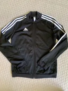 アディダストラックジャケット155㎝前後のお子様に