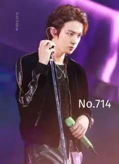 【ジン】No.714    写真　L版　ジン　JIN　ソクジン　BTS