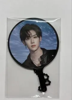 2025年最新】zeroBaseone リッキー うちわの人気アイテム - メルカリ