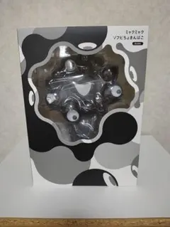 専用　ミャクミャク　ソフビ貯金箱　限定商品 ブラック　黒バージョン