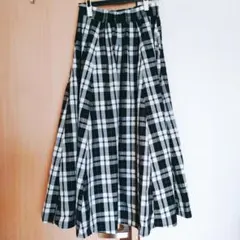 アフタヌーンティー　フレアスカート ブラック ホワイト チェック
