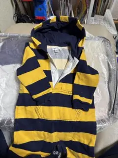 フード付きロンパース