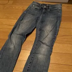 Item thumbnail for item 0a5de765-da81-4d62-96ca-aa7e151eec86