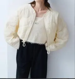 カスタネ　Kastsne キルティングショートジャケット