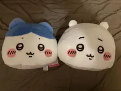 ちいかわ　ハチワレ　ドームクッション