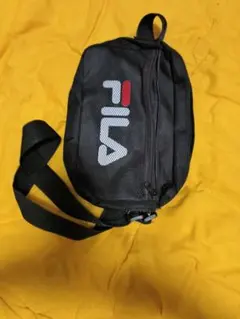 FILA ショルダーバッグ メッシュポケット ブラックのサムネイル