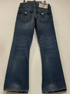 トゥルーレリジョン JOEY BIGT スワロフスキーボタン デニムパンツ